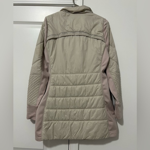 Athleta Rock Ridge PrimaLoft Coat - Picture 6 of 11